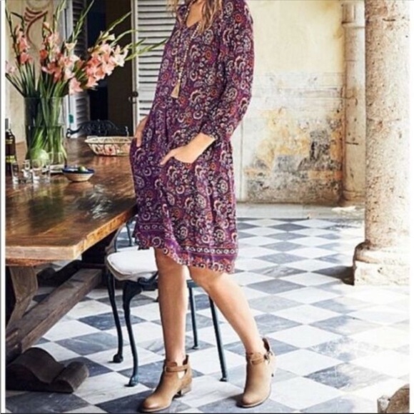 Garnet Hill Dresses & Skirts - Garnet Hill Purple Floral Dress 3/4 Sleeve 10